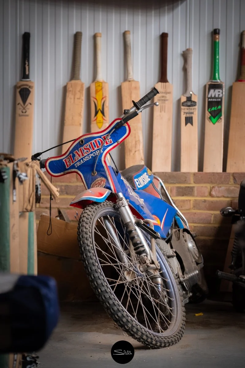 Stella Scordellis -Keeley Cricket Bats059.jpg