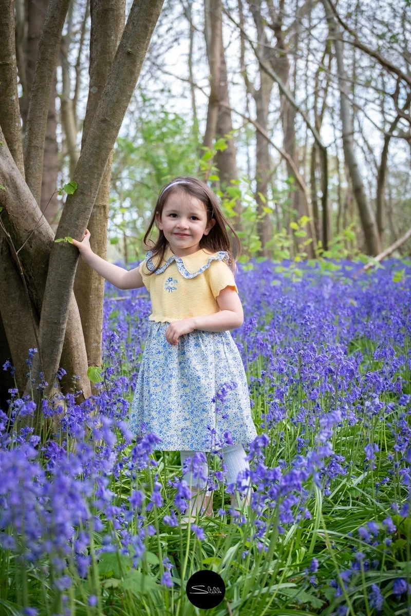 Bell and Soph Bluebells082.jpg