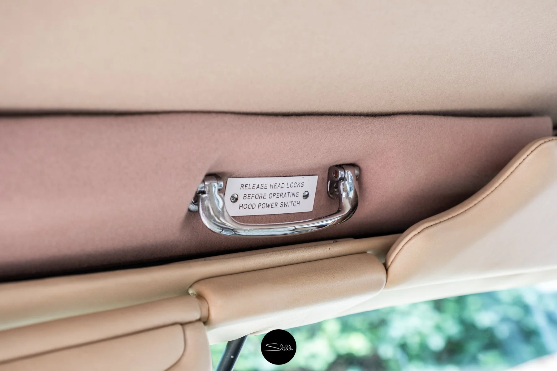 Rolls Royce Corniche030.jpg