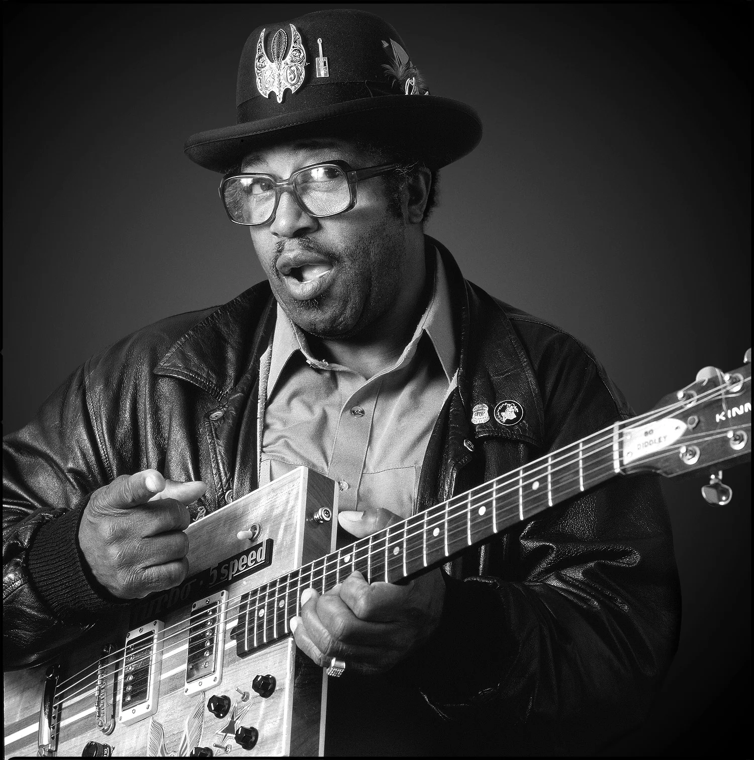 BO DIDDLEY – A LEARNING EXPERIENCE