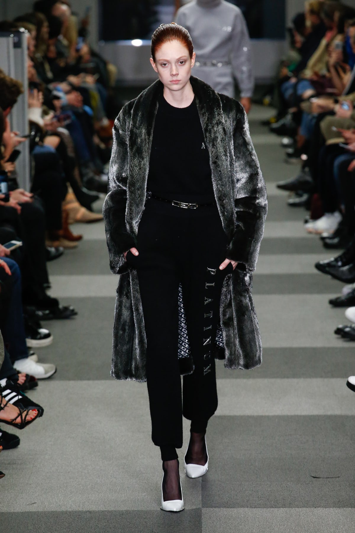 alexander_wang_look_30_ready_to_wear_autumn_2018.jpeg