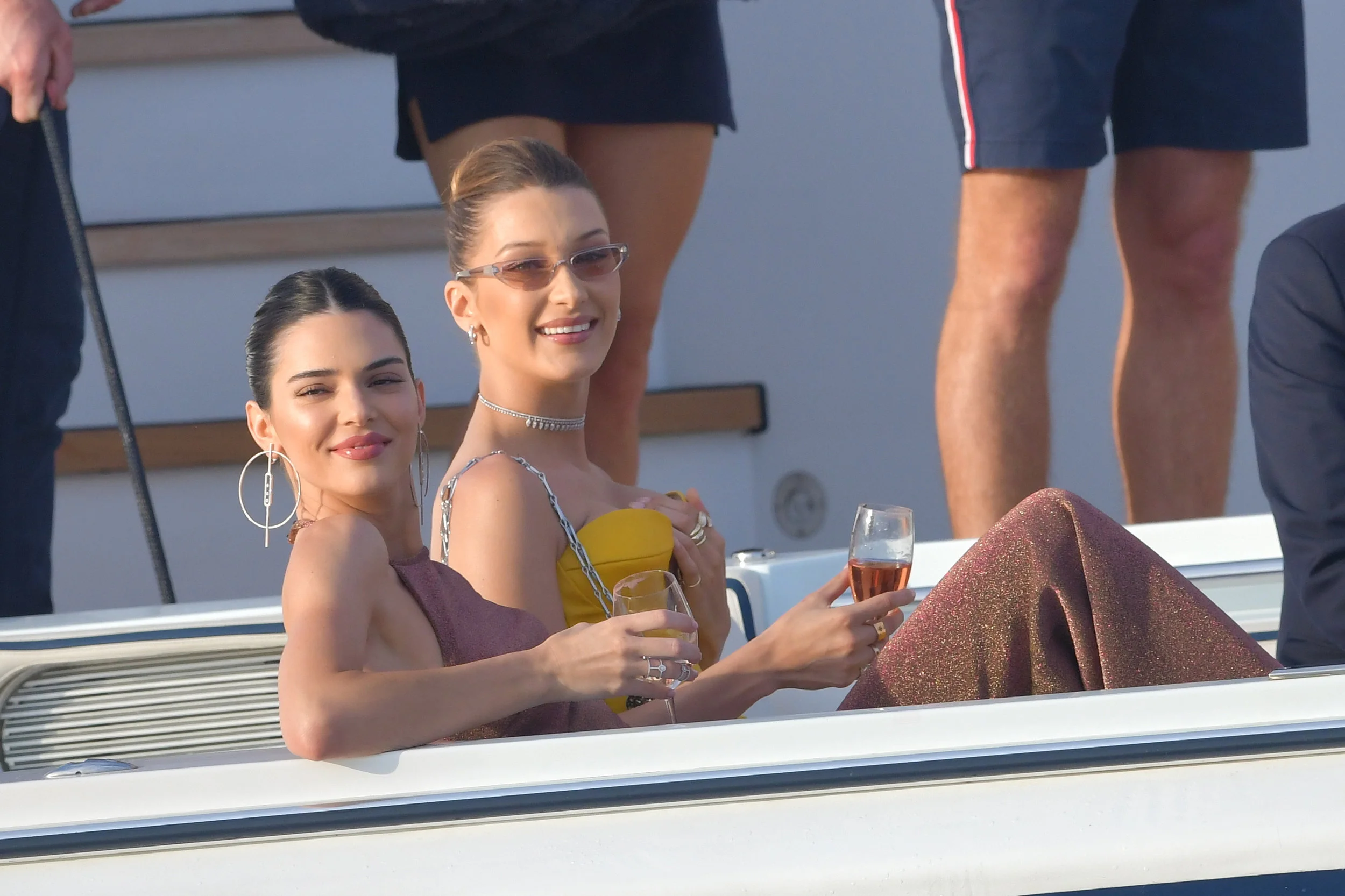 Bella Hadid Kendall Jenner Monaco 2019-5 @eliotpress.online Eliot Press.jpg
