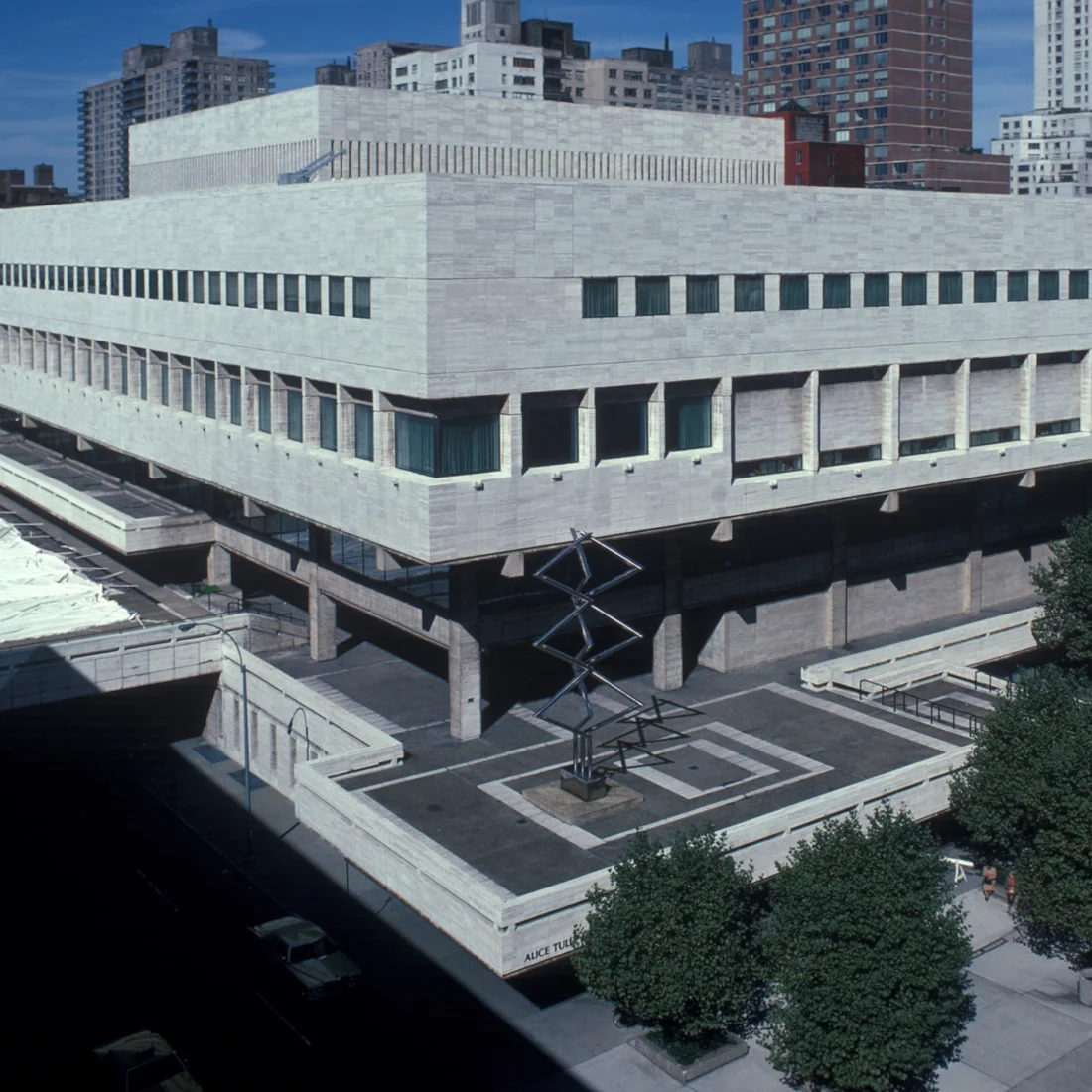 JUILLIARD SCHOOL