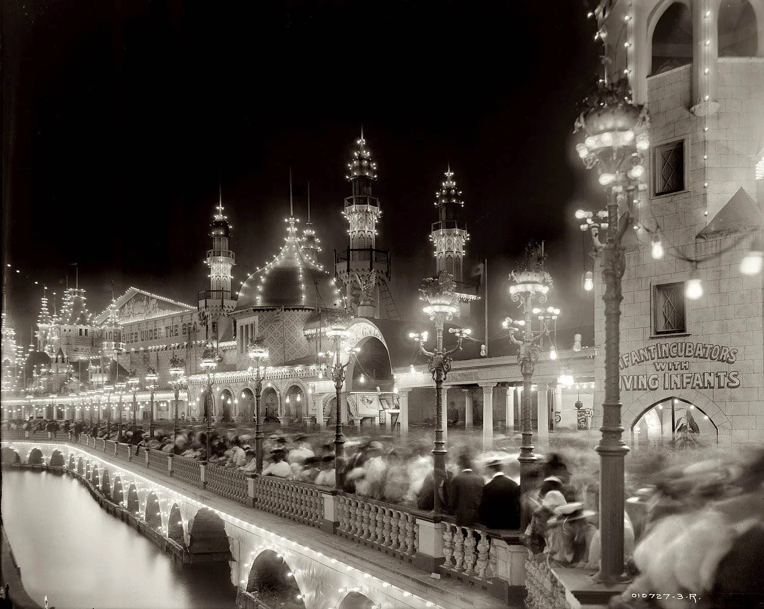 Luna Park, Coney Island, 1905