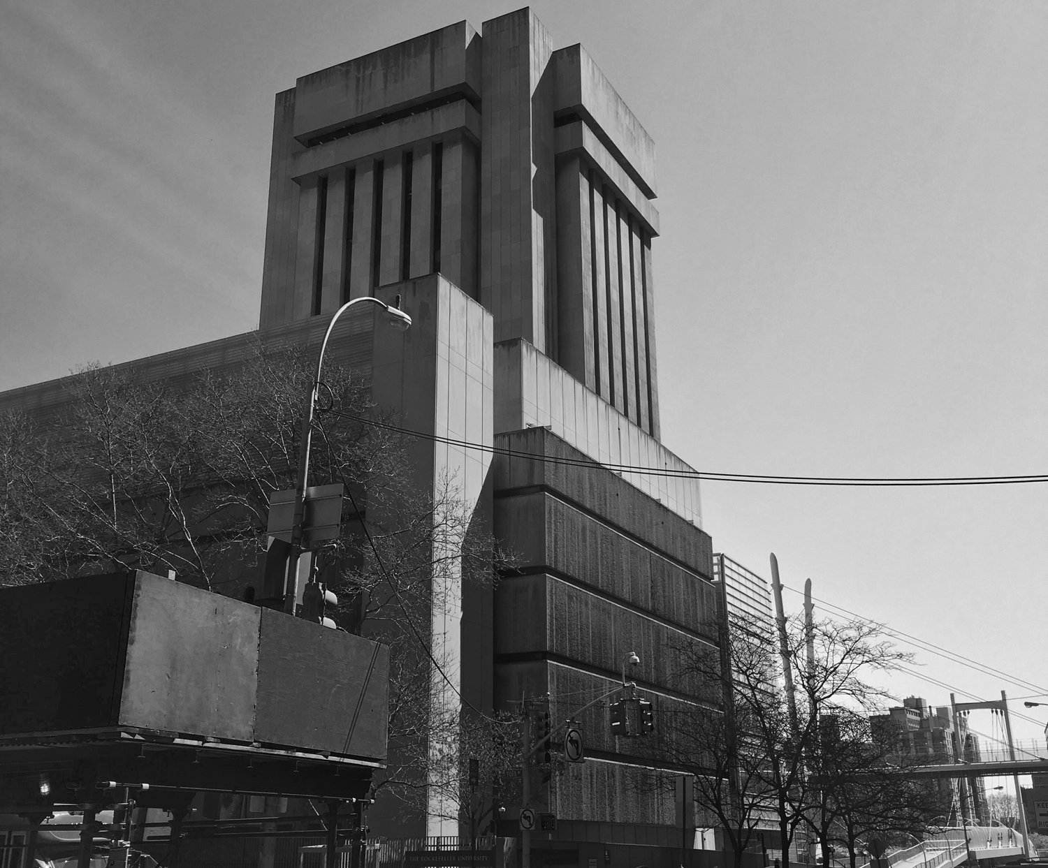 Weiss Science Tower from First Avenue. Credit: NYC Urbanism, 2016.