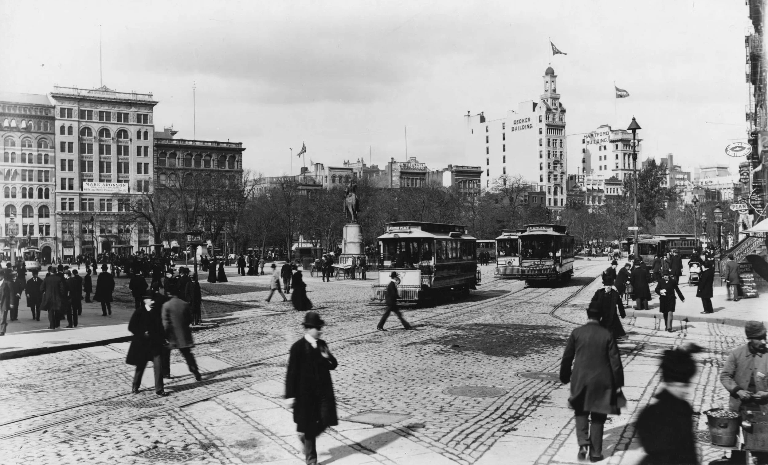 Union Square, 1904