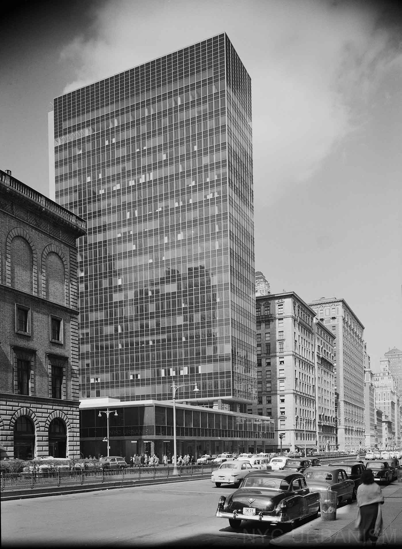 1952 Lever wm.jpg