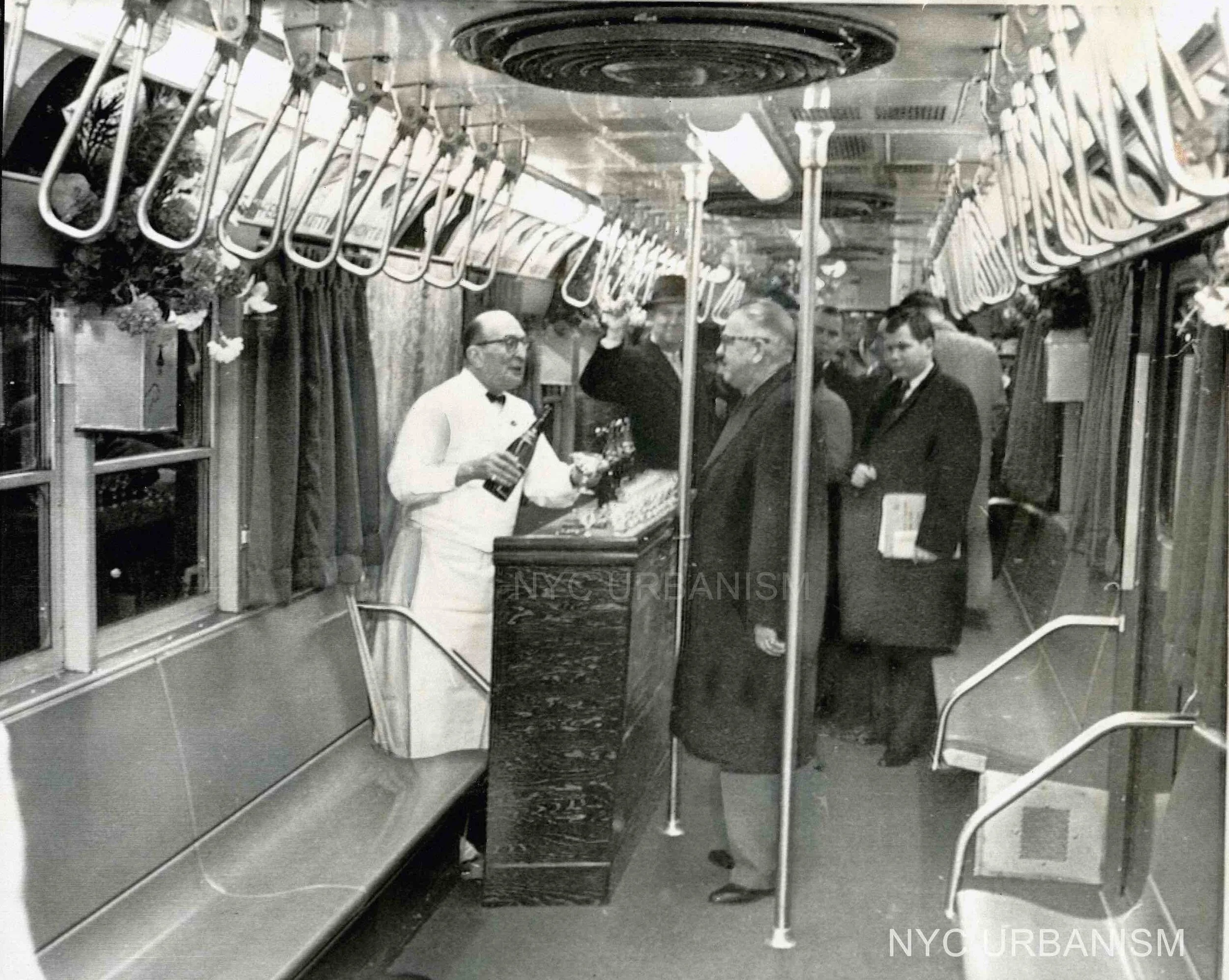 Subway Bar Car (1962)