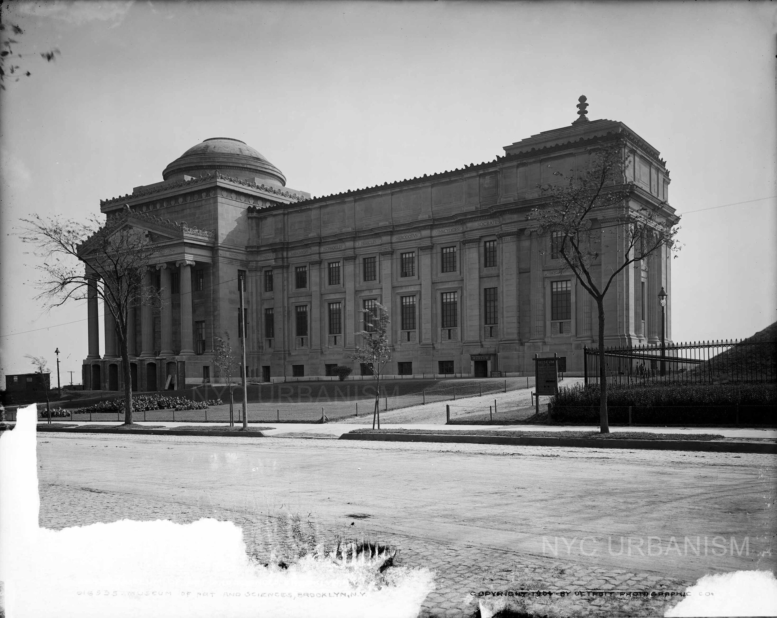 1904+Brooklyn+Museum+copy.jpg