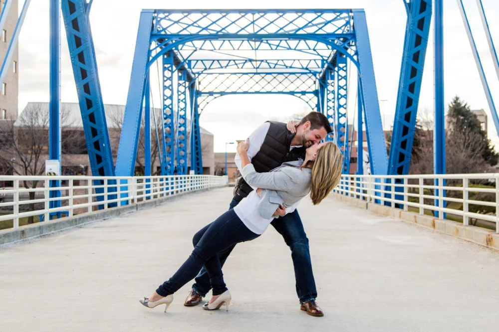 downtown grand rapids engagement photos, engagement photos downtown grand rapids, engagement photos grand rapids, grand rapids engagement photos, blue bridge engagement photos grand rapids, grand rapids engagement photos blue bridge (8)