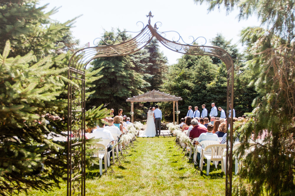 Tyler Kayleigh Peacock Road Family Farm Wedding Tiberius Images