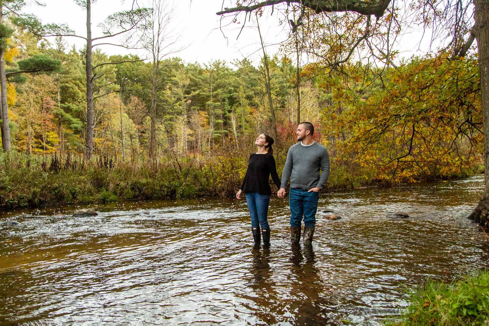 fall engagement photos townsend park