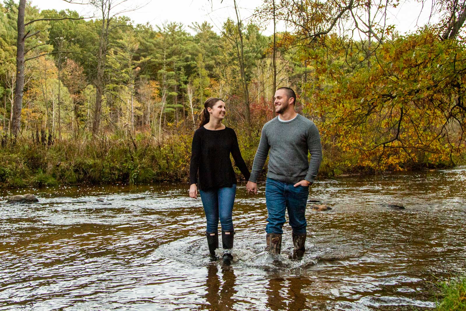 fall engagement photos townsend park