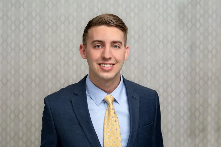 What Not to Wear for Your Business Headshots