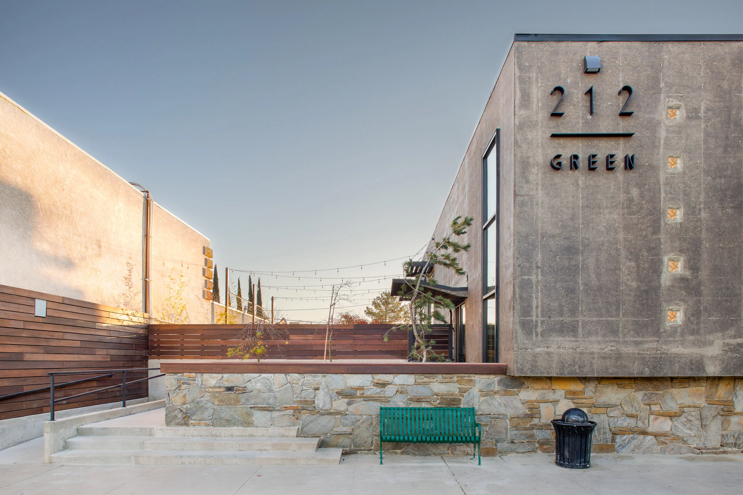 001-212GreenSt-Tehachapi-CA-93561-full.jpg