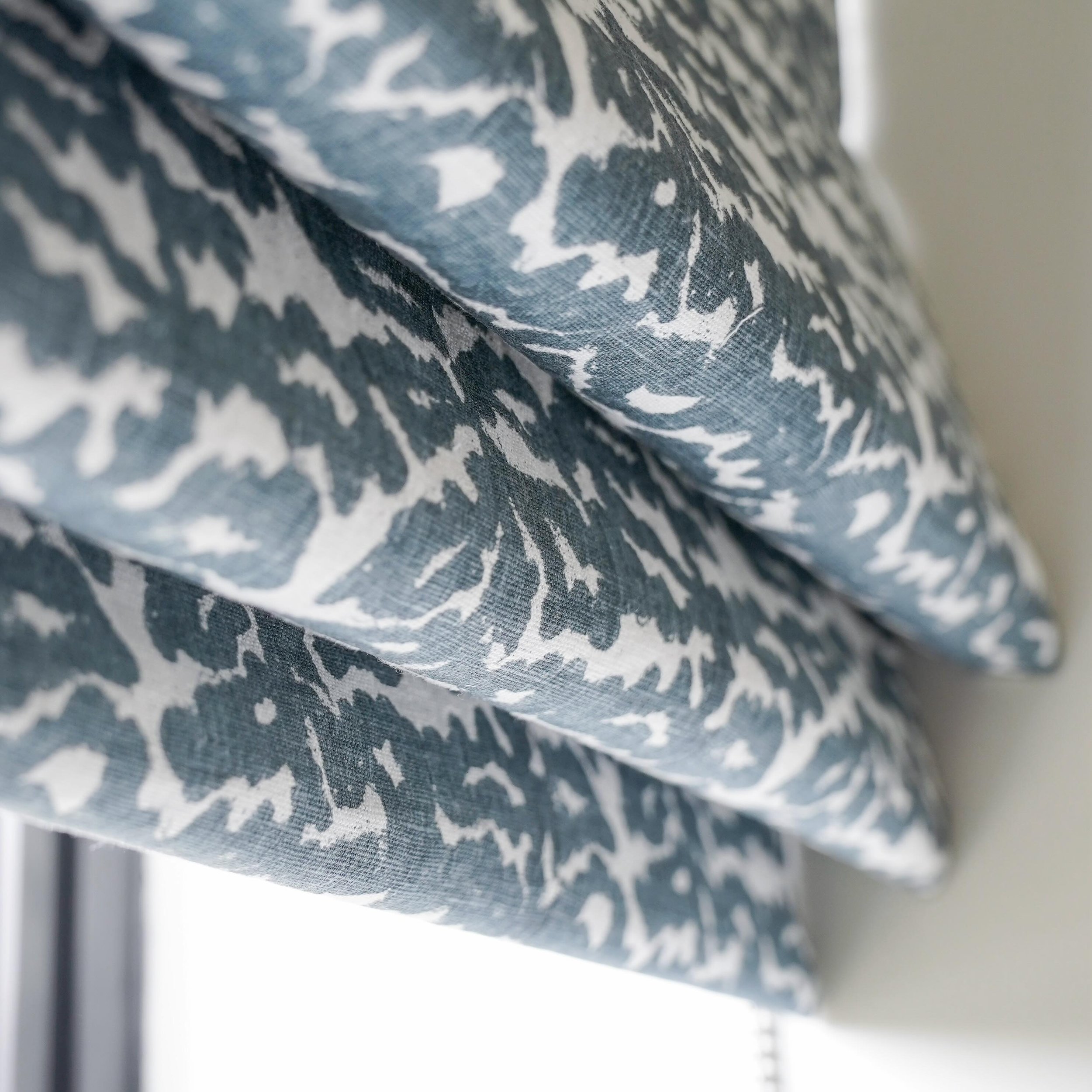 Soft and crisp all at the same time. Kay makes our fabrics into anything that is required. These blinds have been interlined and lined with a blackout lining as standard practice. Especially great for bedrooms this time of year.

@kayelizabethinterio