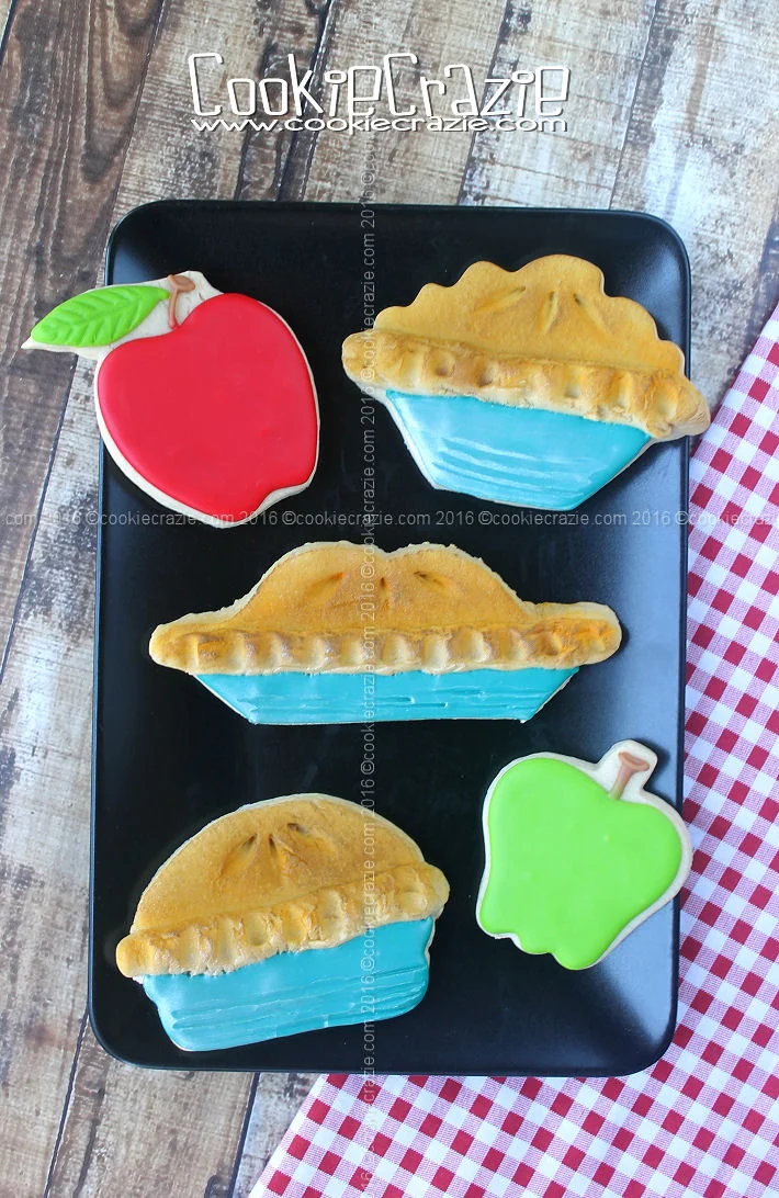 Apple Pie Decorated Cookie (Tutorial)