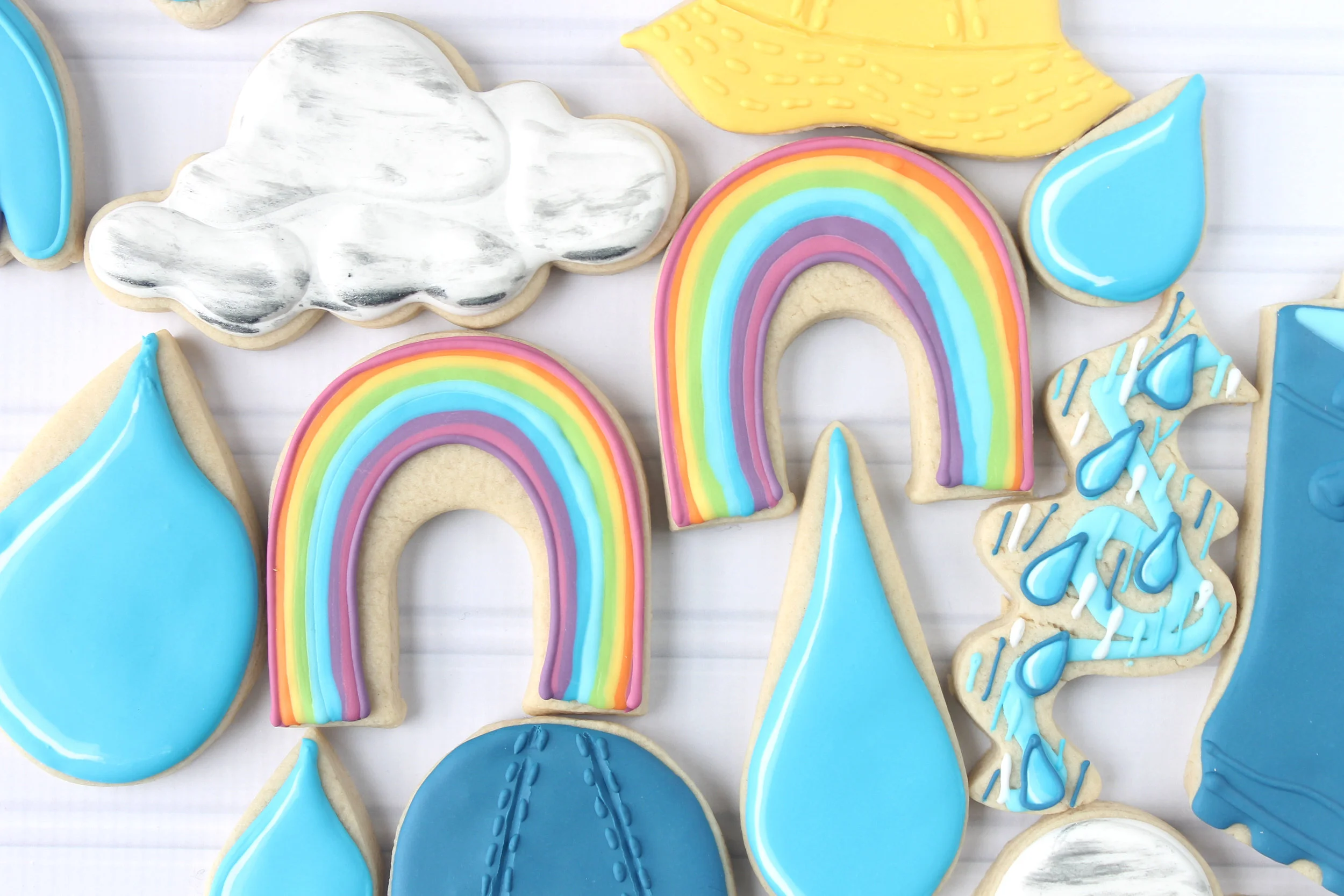 Rainbow Decorated Cookie (Tutorial)