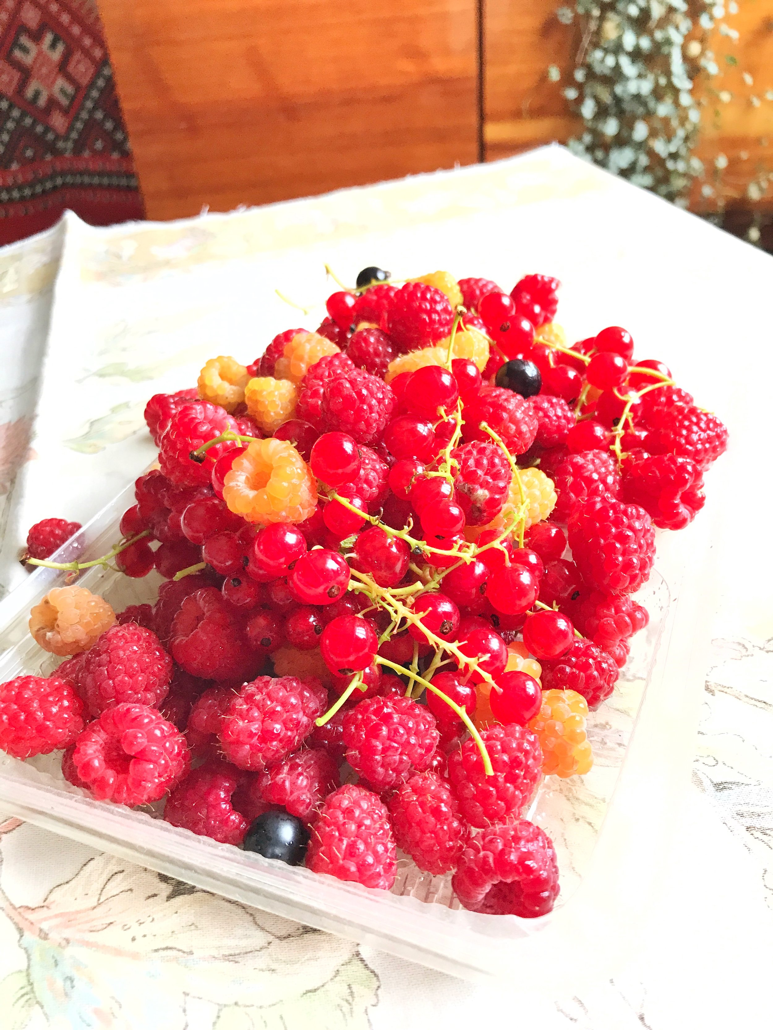  The end of June is raspberry, strawberry, and currant season.....we received many of these beauties from our beloved friends. 