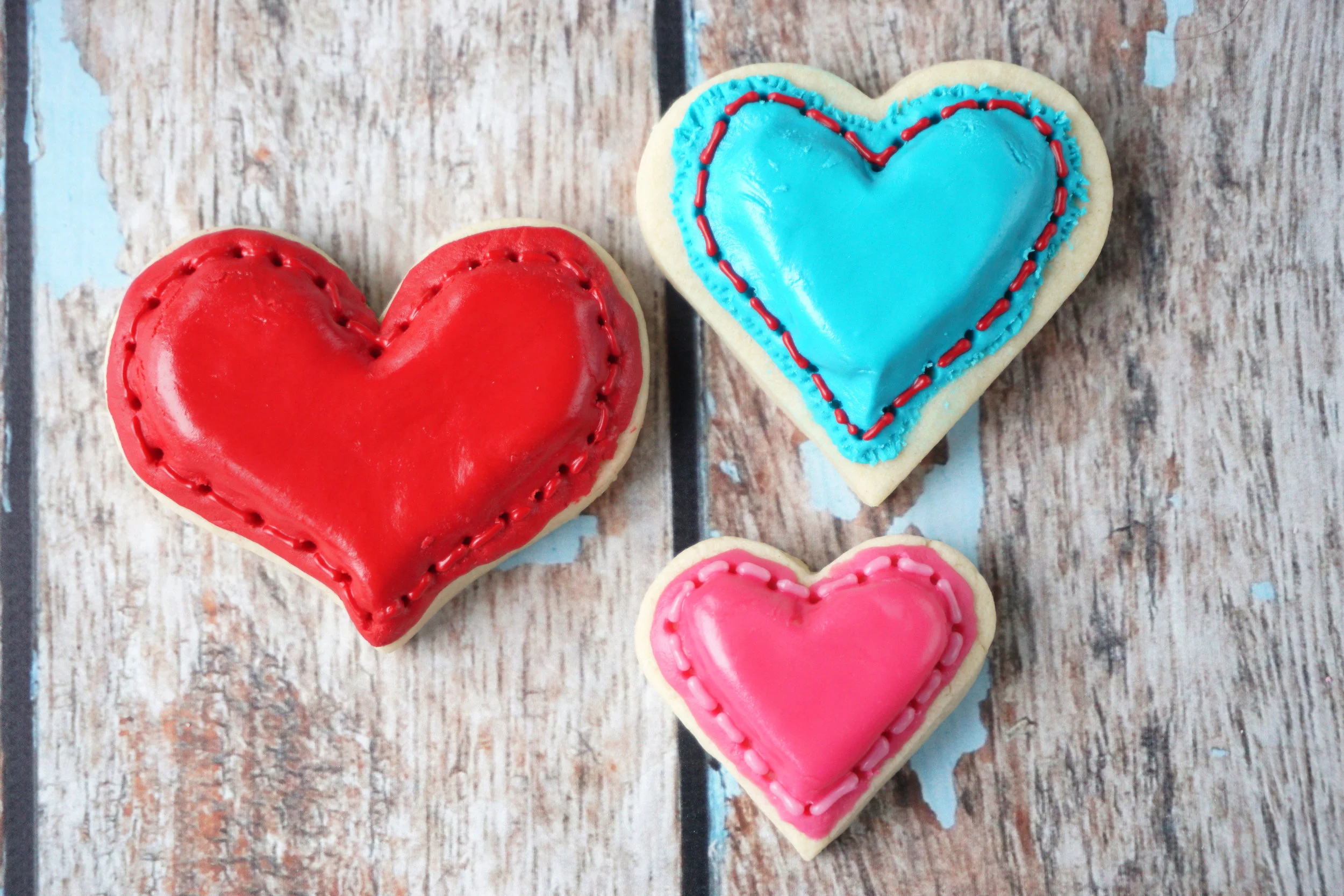 Puffy Stitched Heart Decorated Cookies