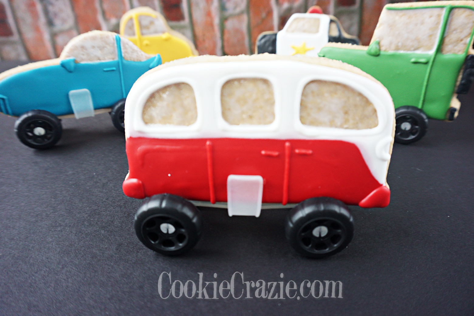  Finn’s VW Bus Decorated Sugar Cookie YouTube video  HERE  