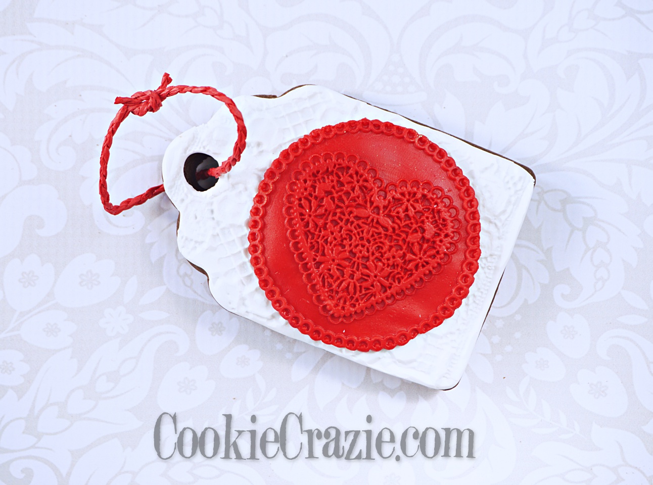  Valentines Heart Gift Tag Decorated Sugar Cookie YouTube video  HERE  