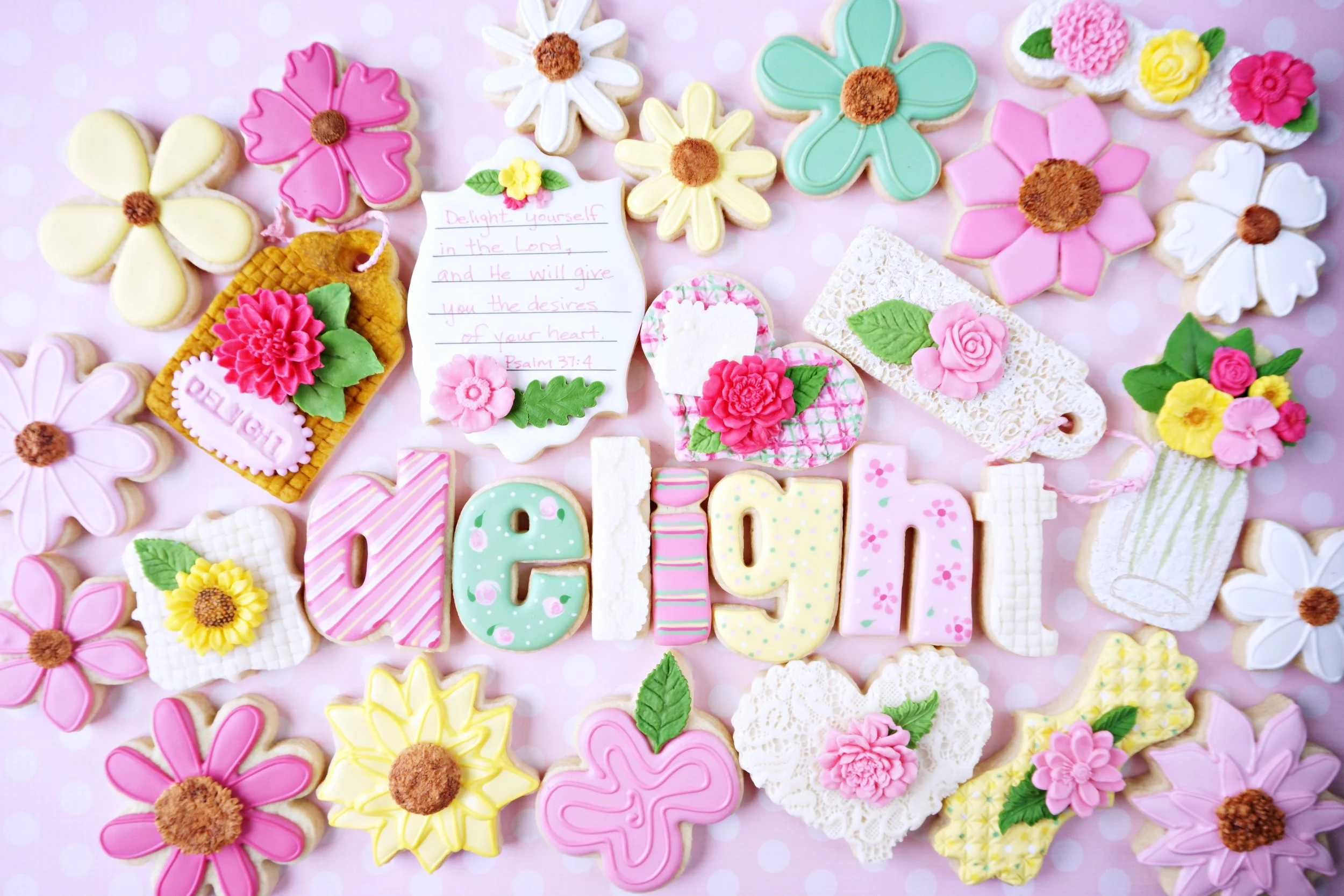 Flower DELIGHT Decorated Cookie Collection