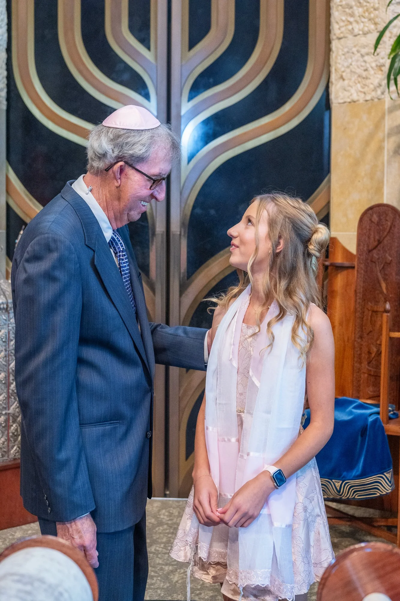 EMMA'S  BAT MITZVAH  CEREMONY0358.jpg