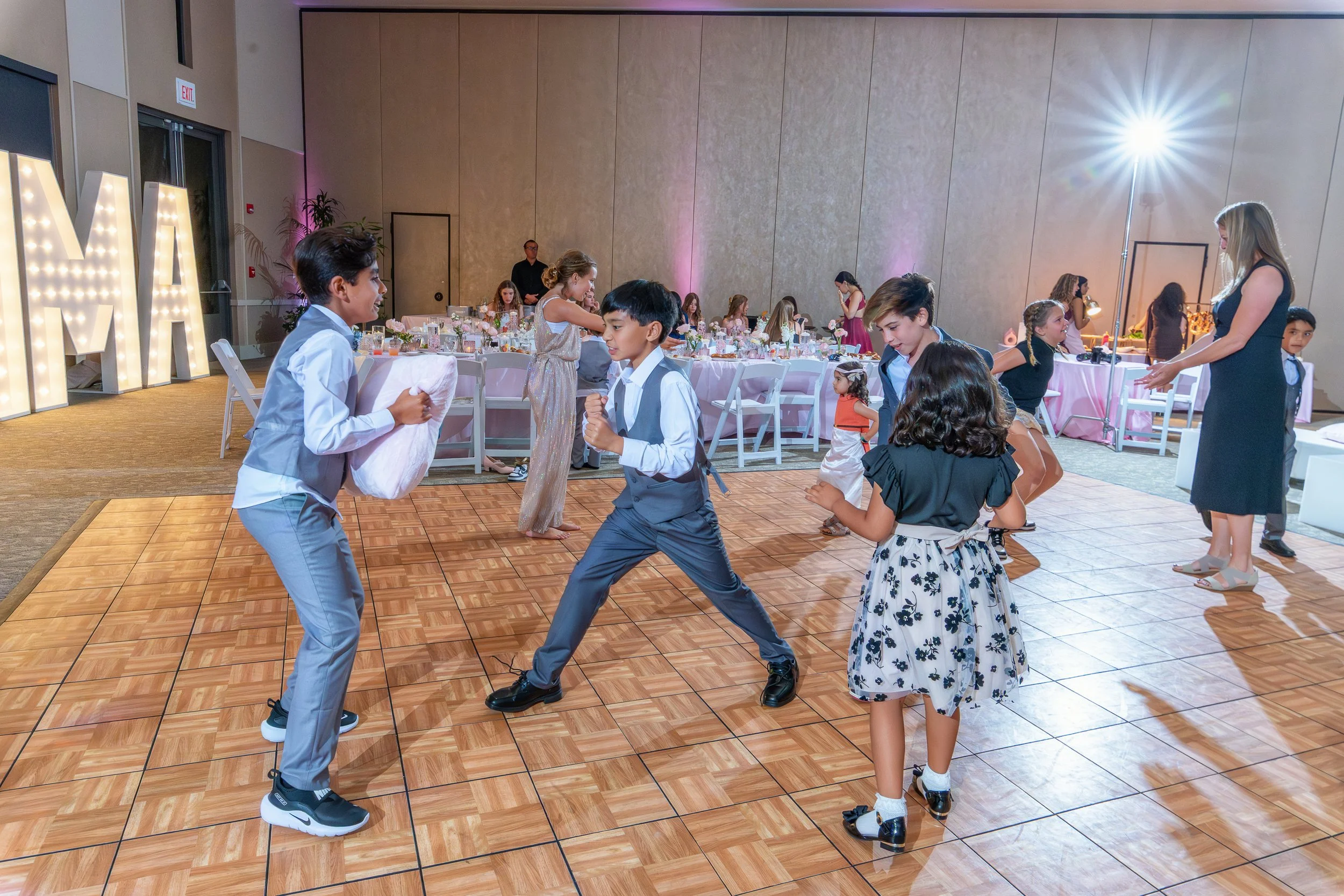 KAYLA'S BAT MITZVAH  WEB0463.jpg