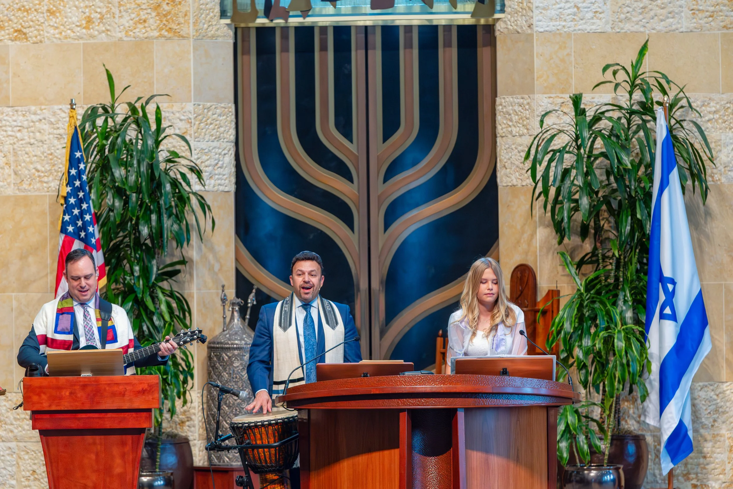 ELIANA'S BAT MITZVAH1401.jpg