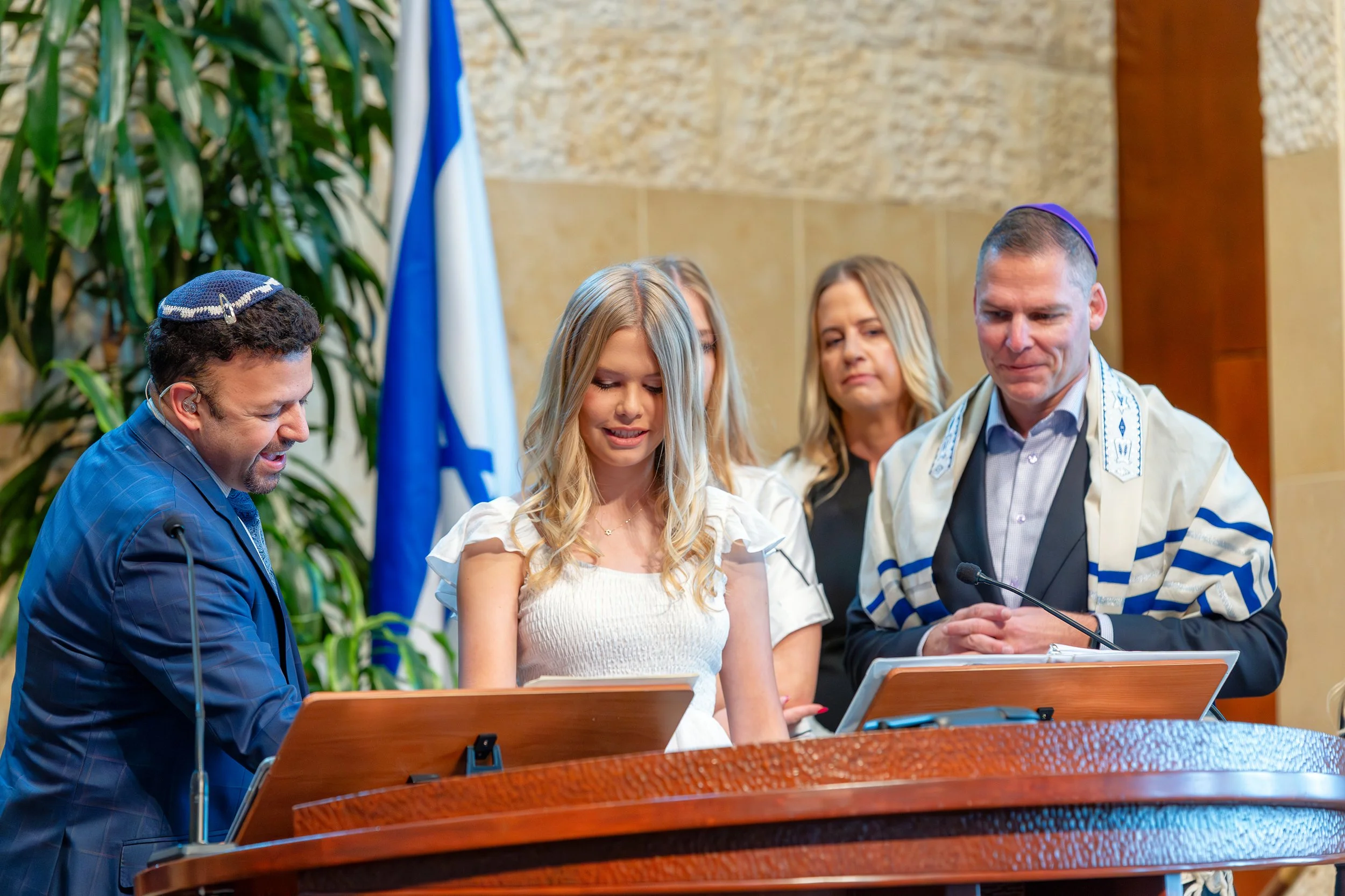 ELIANA'S BAT MITZVAH1294.jpg