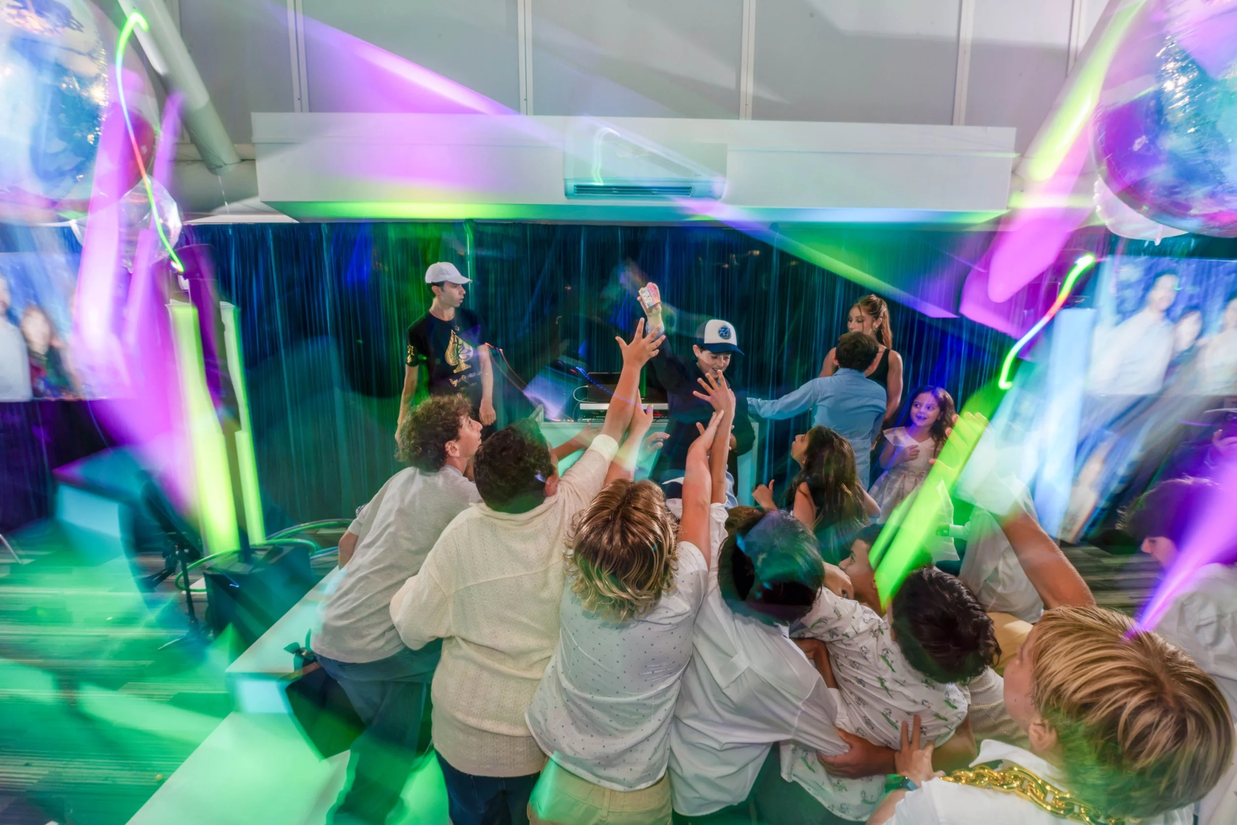 ZAC'S BAR MITZVAH  WEB SIZE1688.jpg