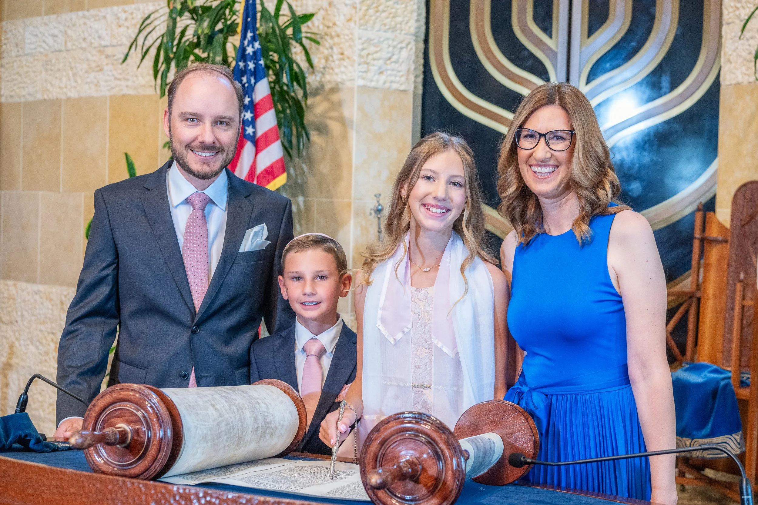 EMMA'S  BAT MITZVAH  CEREMONY0335.jpg