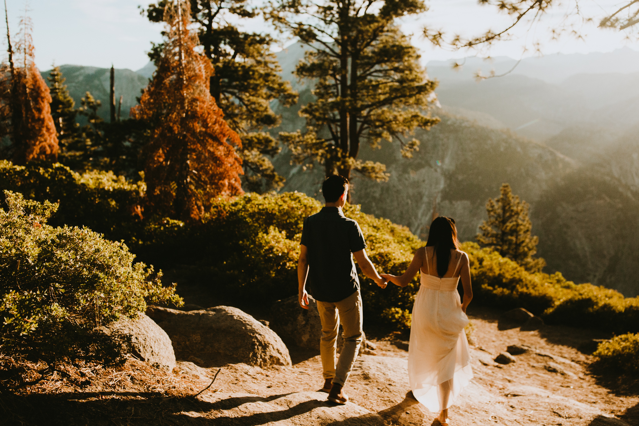 Sunrise at Glacier Point Yosemite Engagement Session-32.jpg