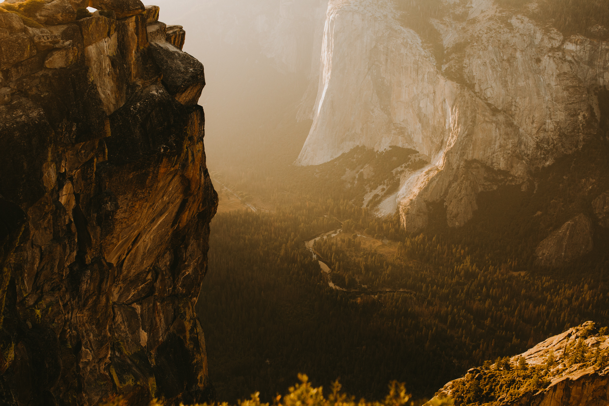 Yosemite Elopement Sunset Taft Point-63.jpg