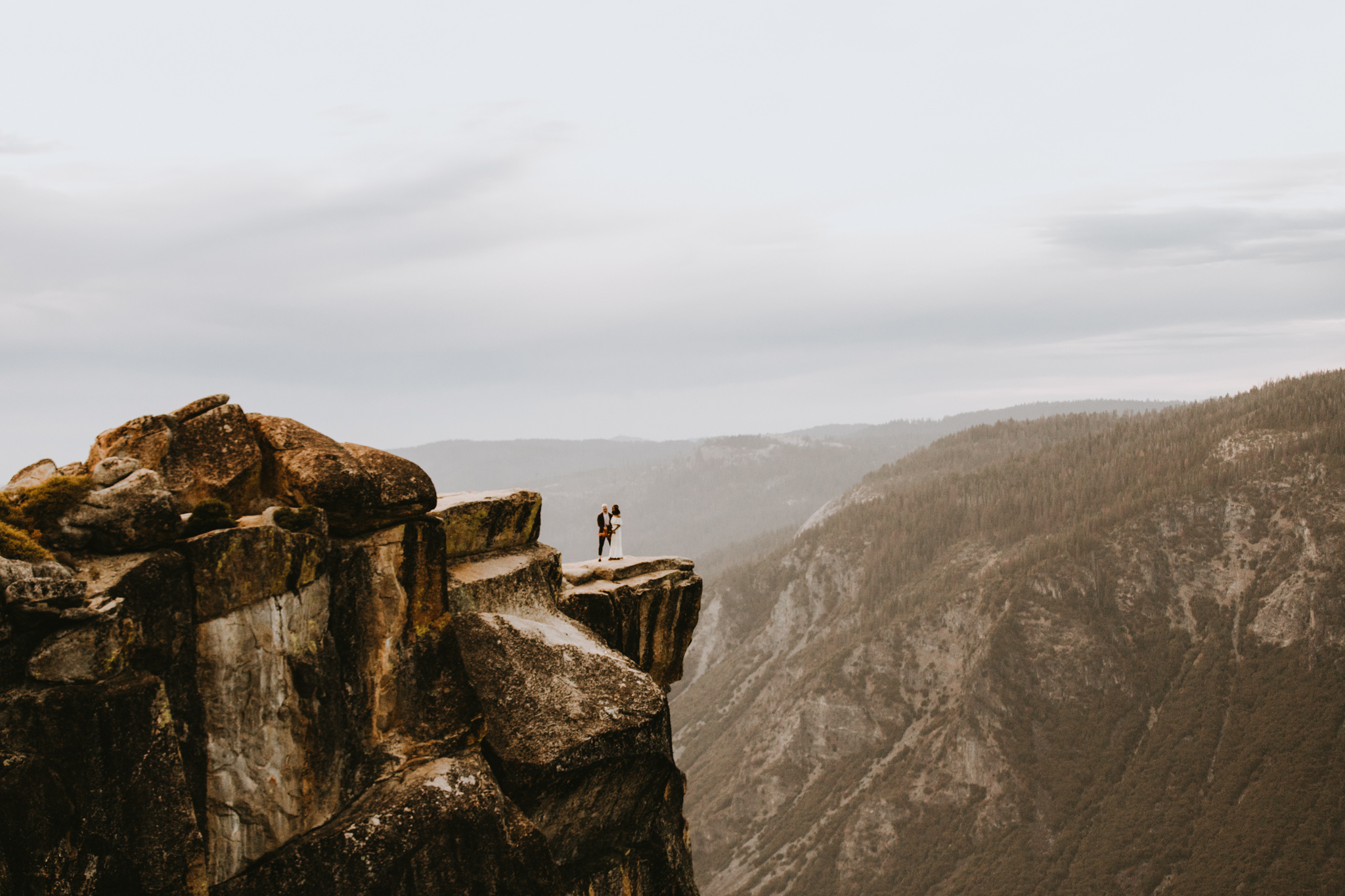 Yosemite Elopement Sunset Taft Point-81.jpg