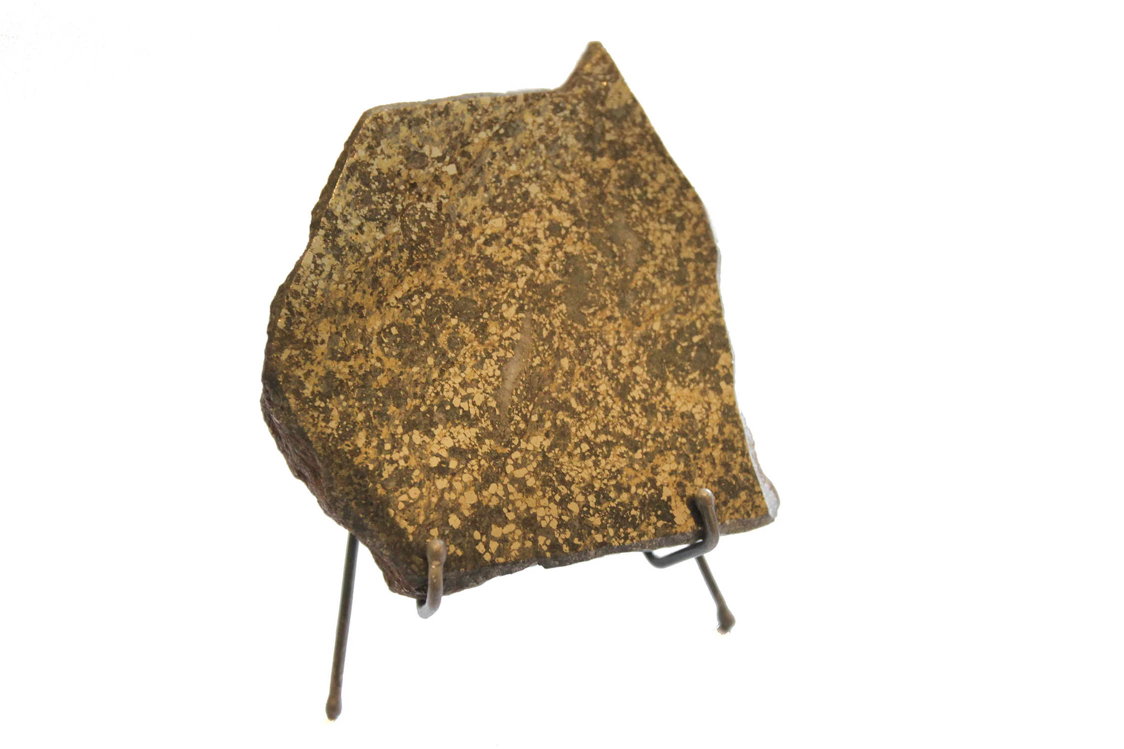 Marce sample: Cu: 10.6%, Zn: 11.5%, Ag: 772 g/t, Au: 6.1 g/t