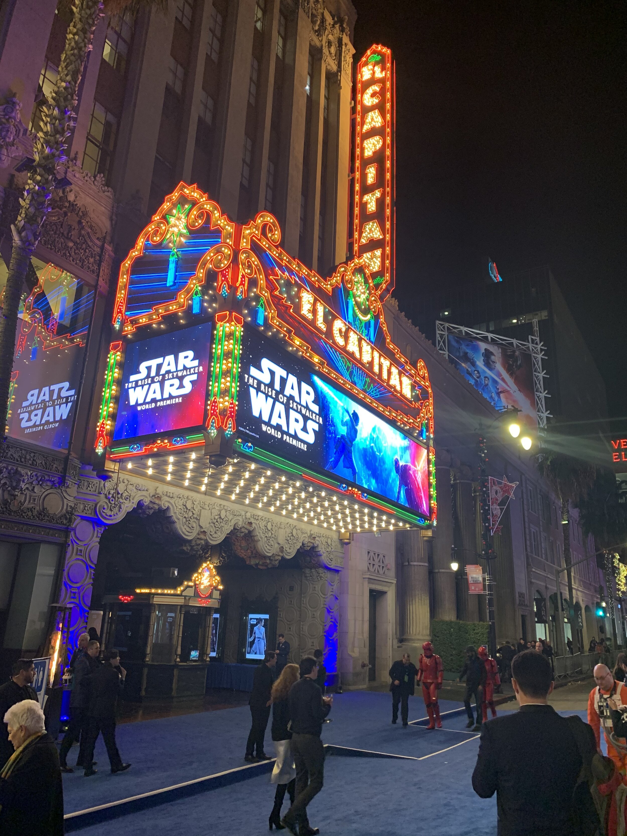 The Rise of Skywalker  El Capitan Theatre POSTER 19x13 Star Wars 