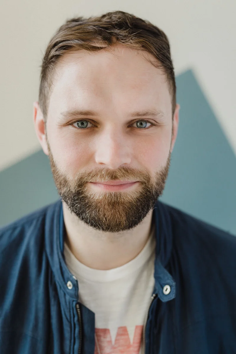 david-mcginty-glasgow-neatly-wrapped-co.jpg