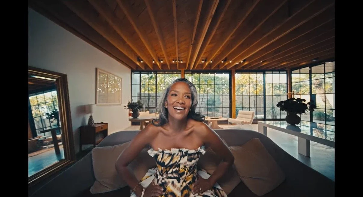 How Storyteller Mara Brock Akil Stays Cute at Work | Sephora