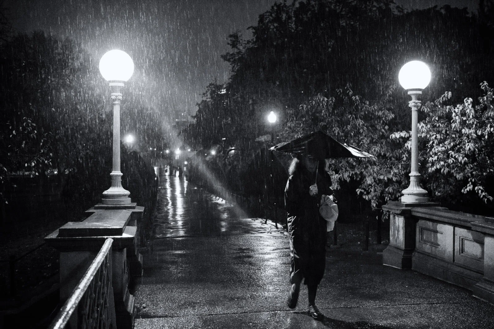 umbrellas-at-night-2.jpg