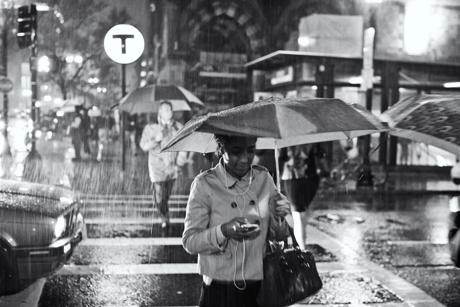 umbrellas-at-night-11.jpg