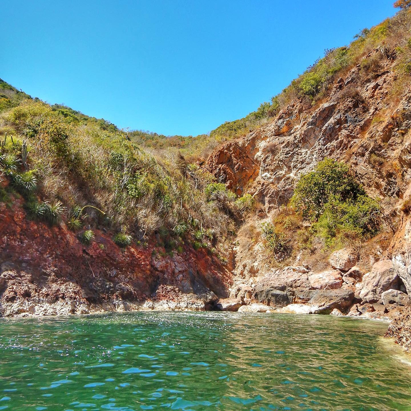 Today we did the other side of the bay...caves...shooting the gap through the rocks...grinning from ear to ear this weekend...someone pinch me!