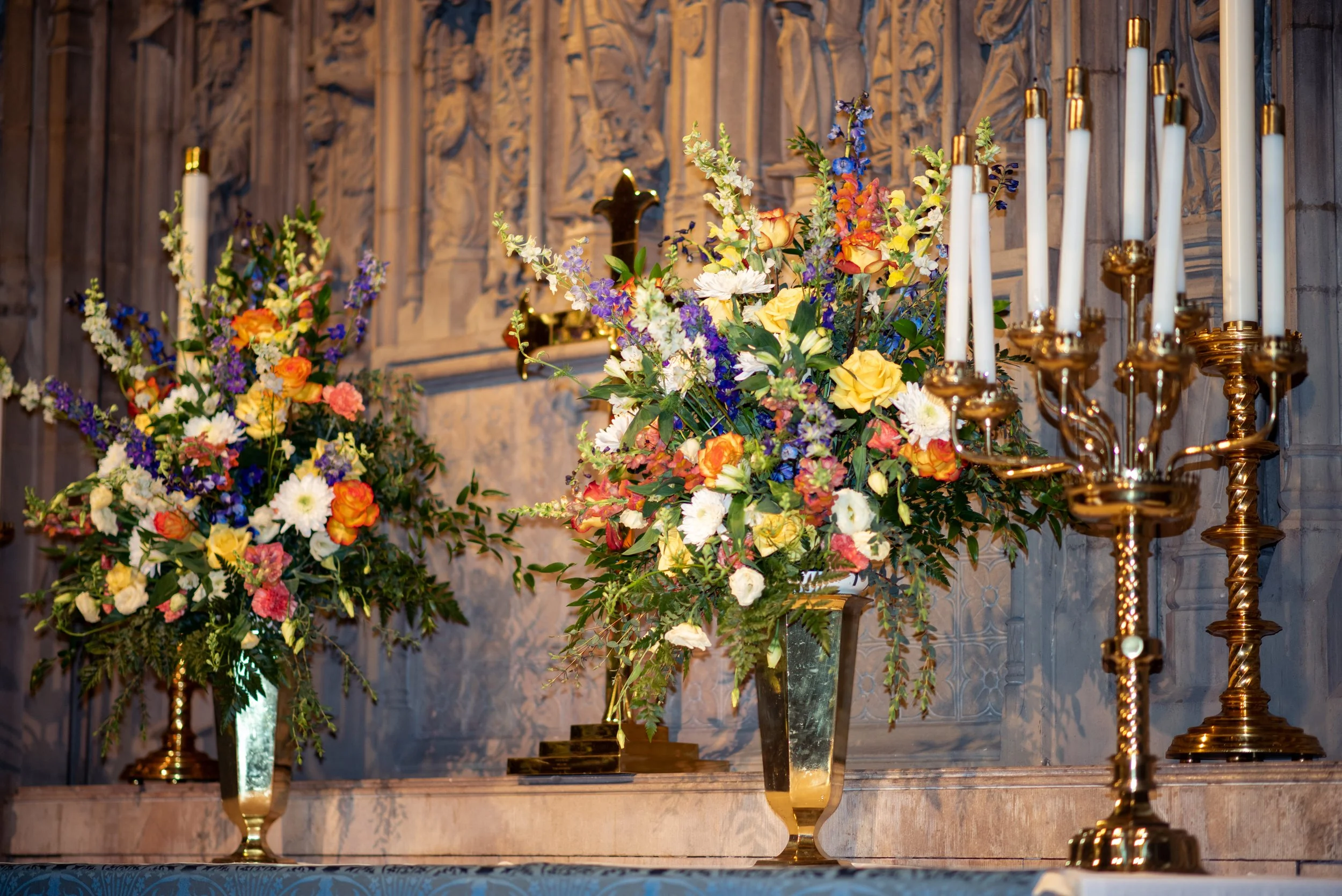 10:30 Eucharist with Choir and Hymns
