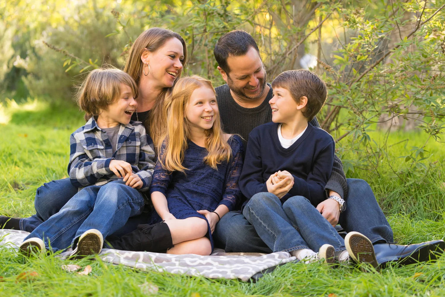 family of 5 at the gardens-Danville lifestyle photographer