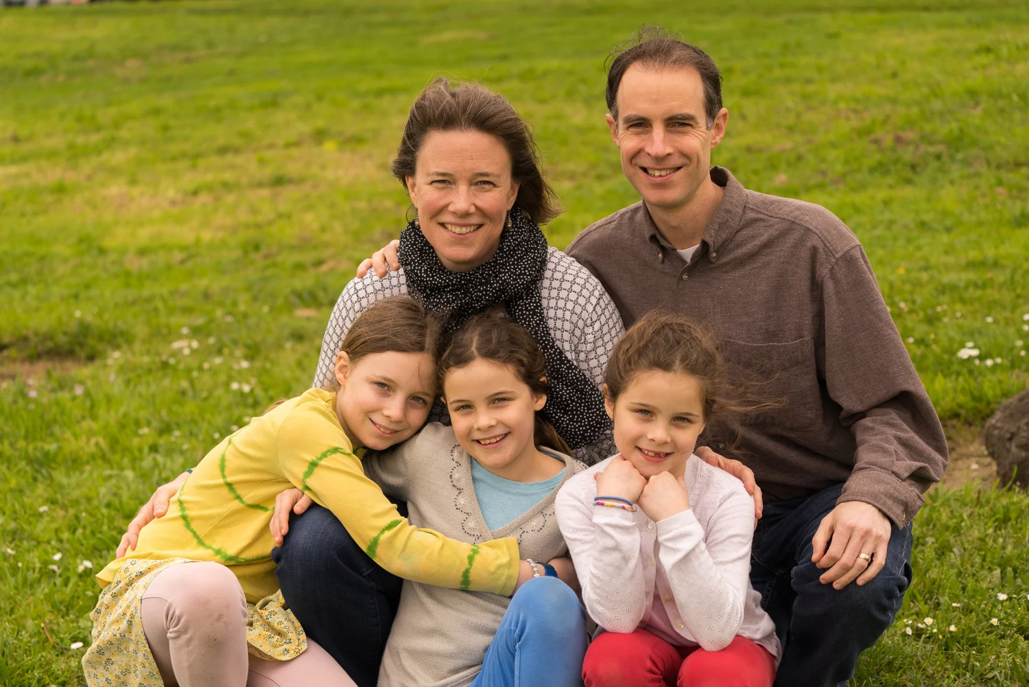 family of 5 at Lake Merritt-Oakland family photography
