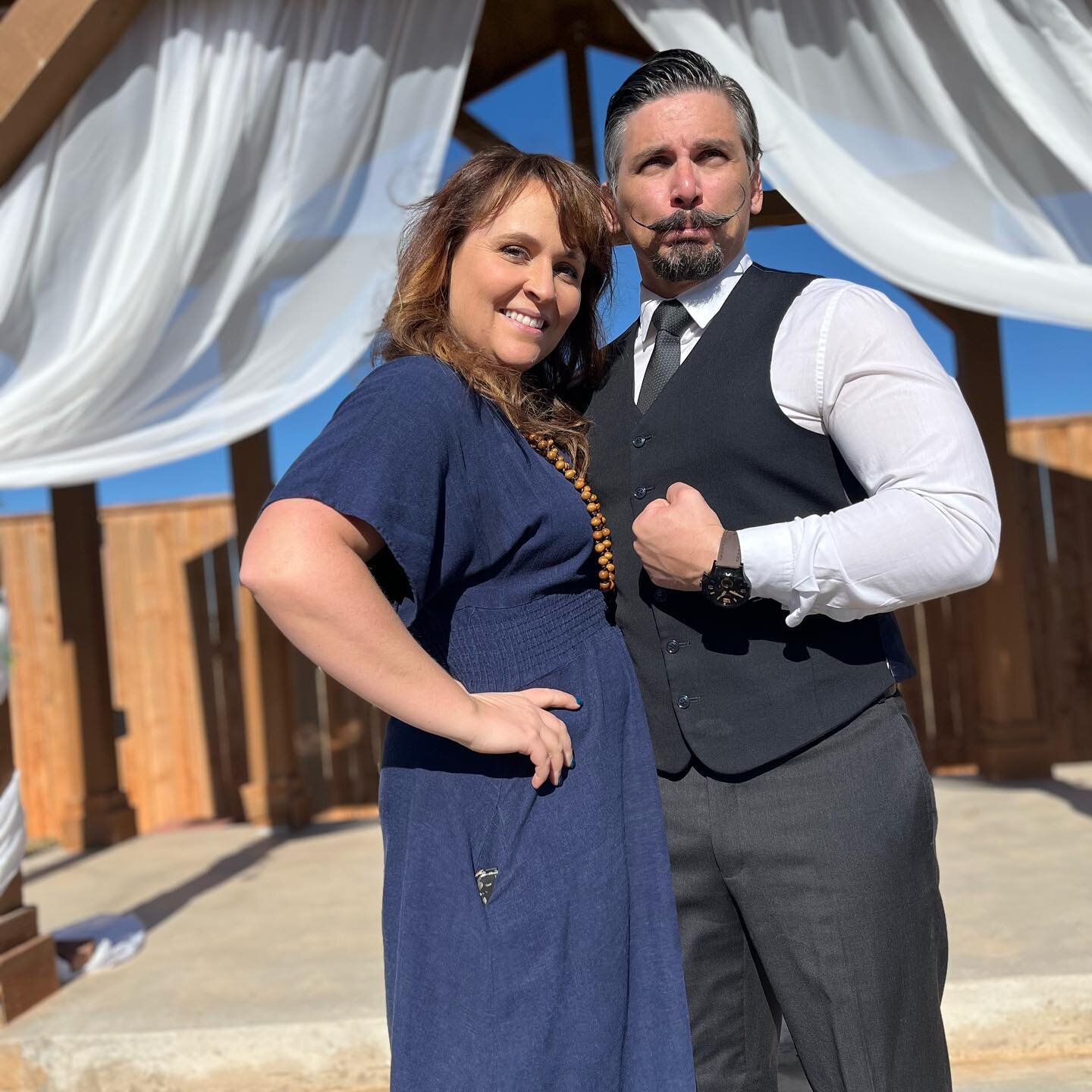 Weddings are better married. 

Congrats to the new Hodges!

#weddings #married #dawgtalk