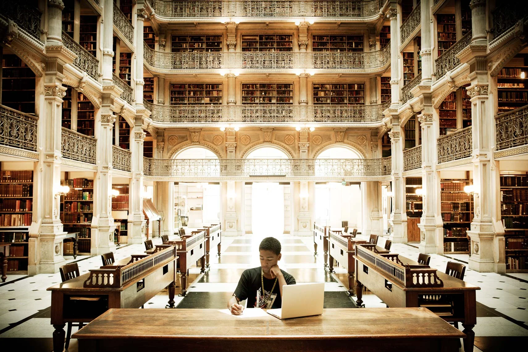 Library_1123_w2_RGB.jpg