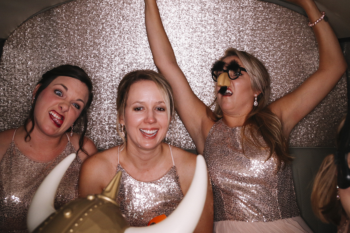 shutter bus photo booth northwest arkansas