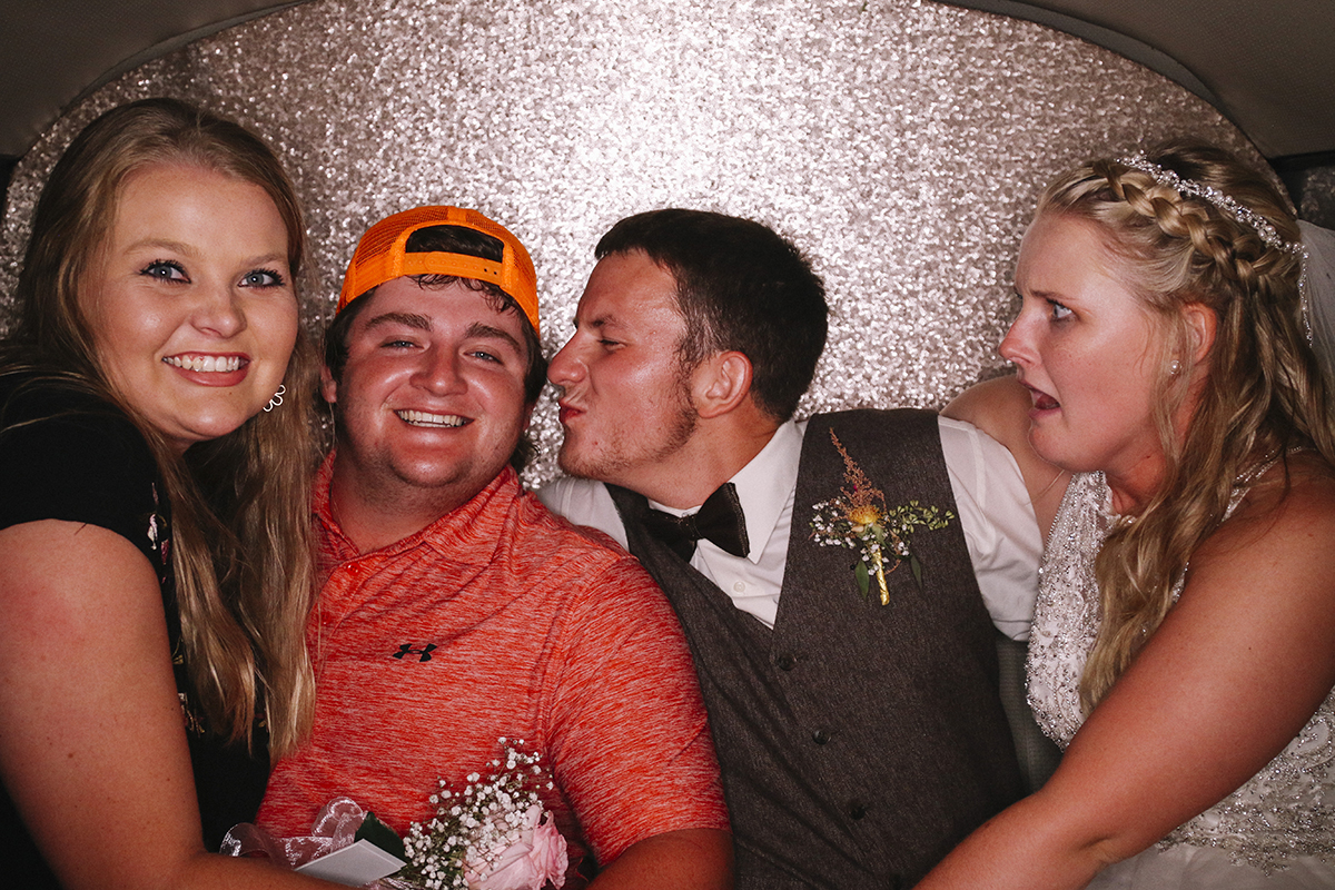 shutter bus photo booth joplin missouri